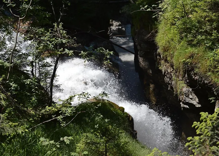 Zimmermann By Interhome شقة