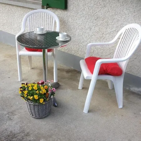 Zimmermann By Interhome